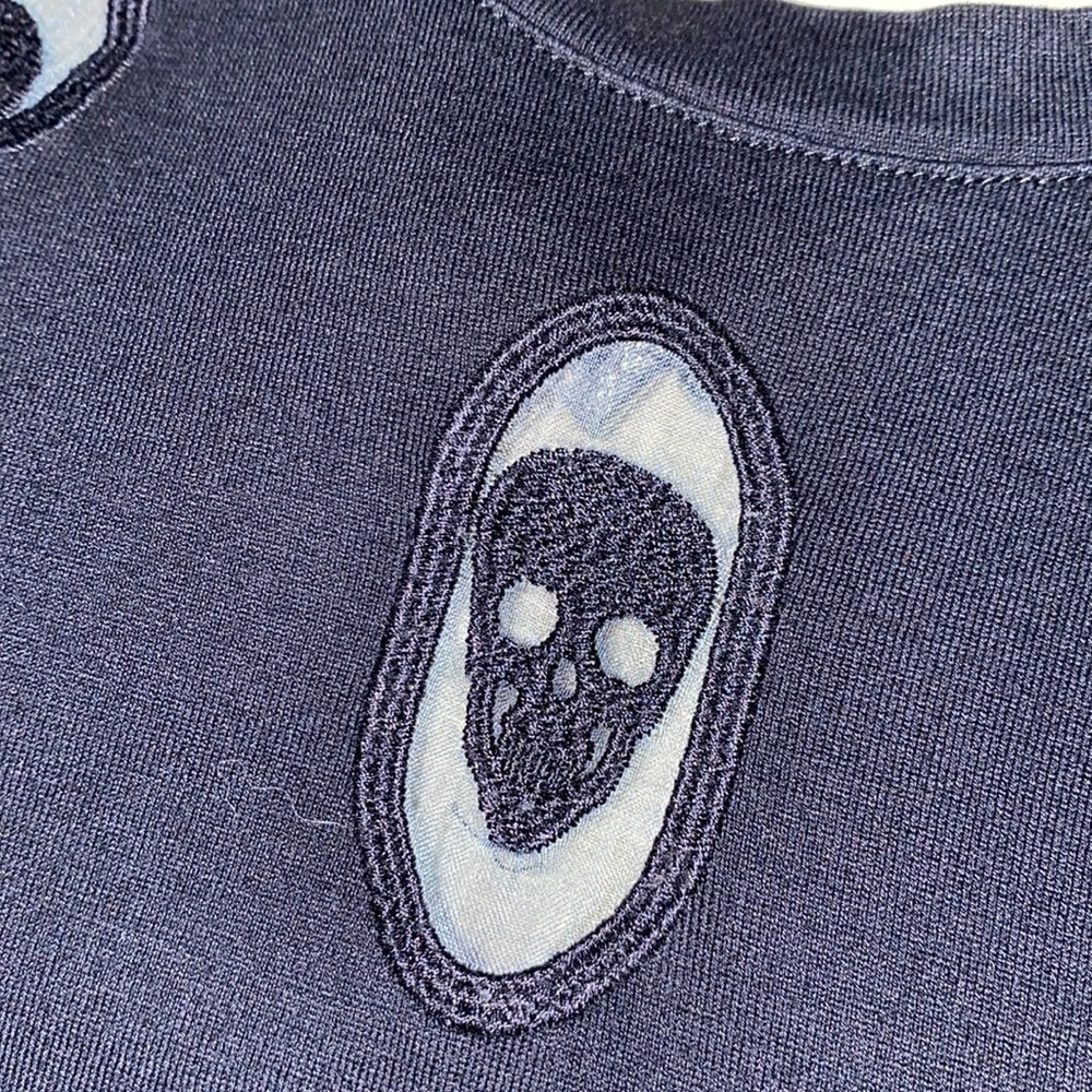 Givenchy - Picture 4 of 8